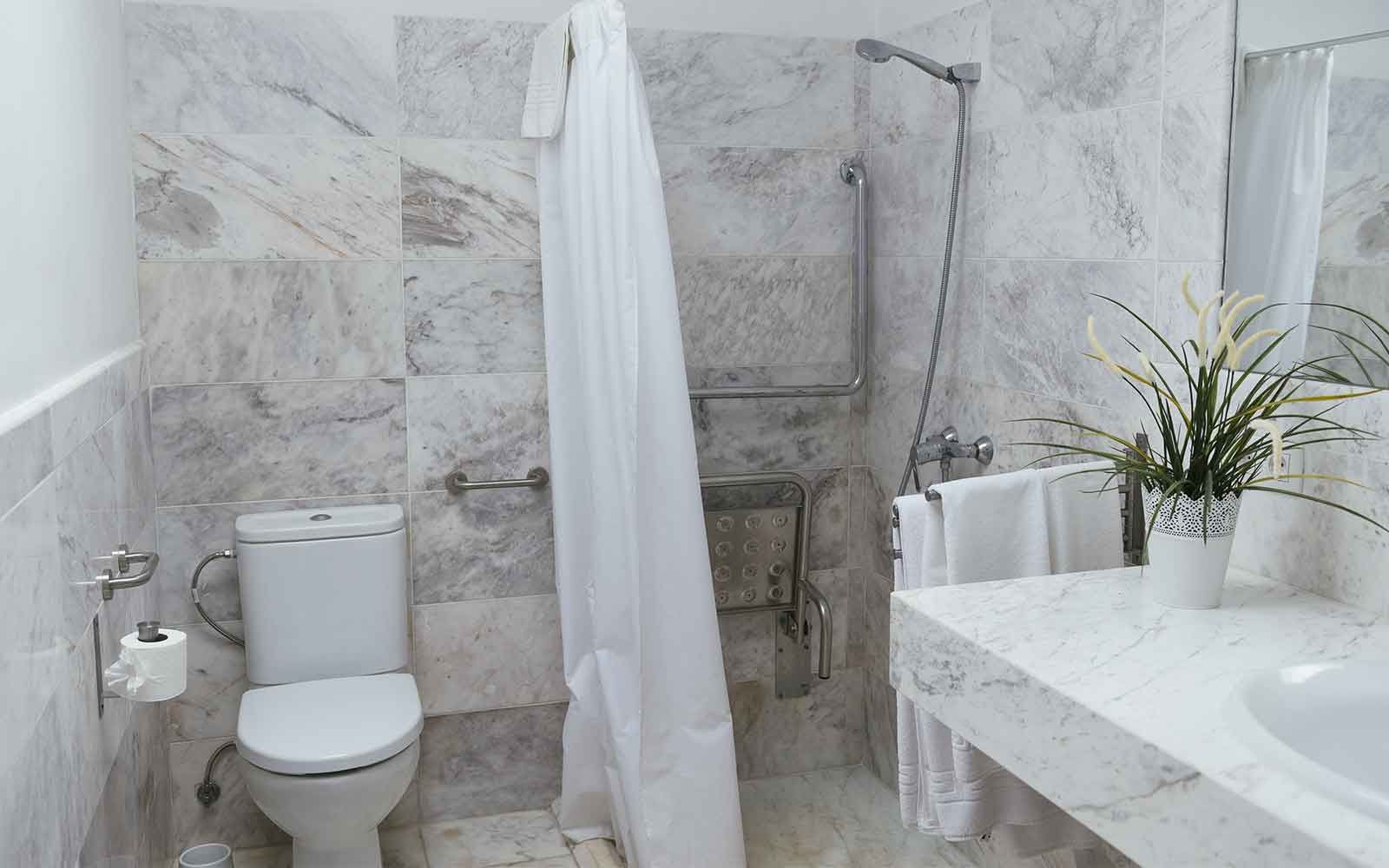 Villa con 3 habitaciones, 3 baños, cocina totalmente equipada